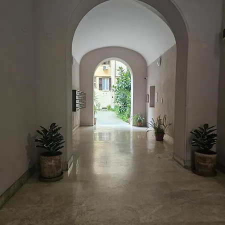 Cialdini 13 Penzion *